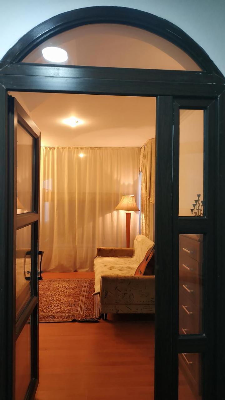 Kgb Home Hostel Bișkek Exterior foto